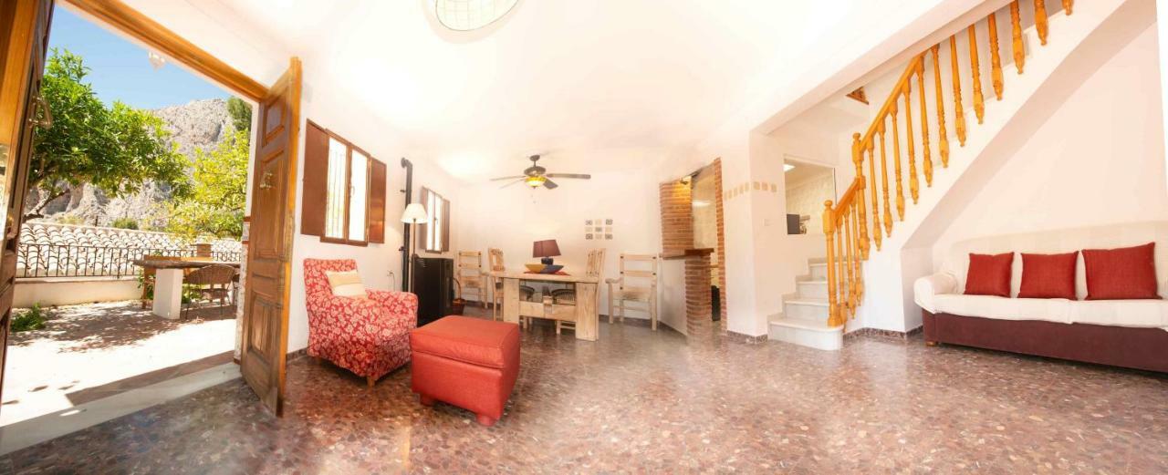 Appartement Casa El Chorro Con Magnificas Vistas Extérieur photo